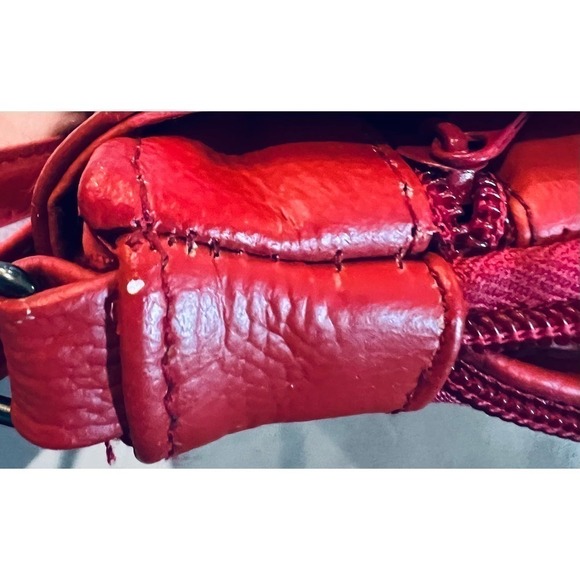 Expandable Red Faux Leather Crossbody with an Adjustable Strap Shoulder Bag - Picture 10 of 12